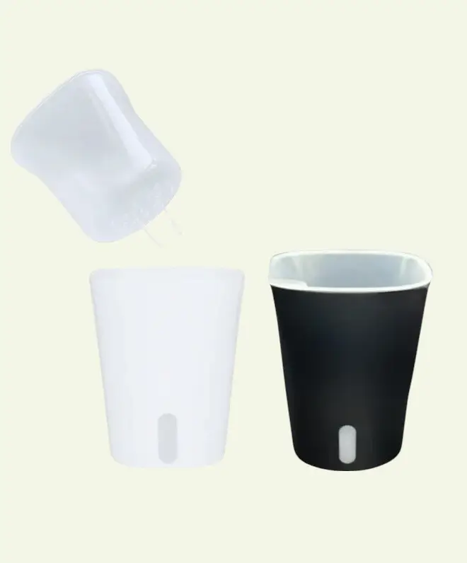 Pot auto-arrosant avec insert transparent